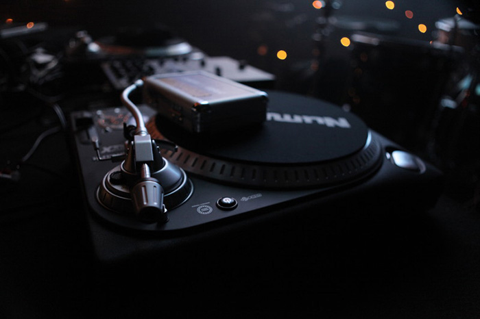 Platine